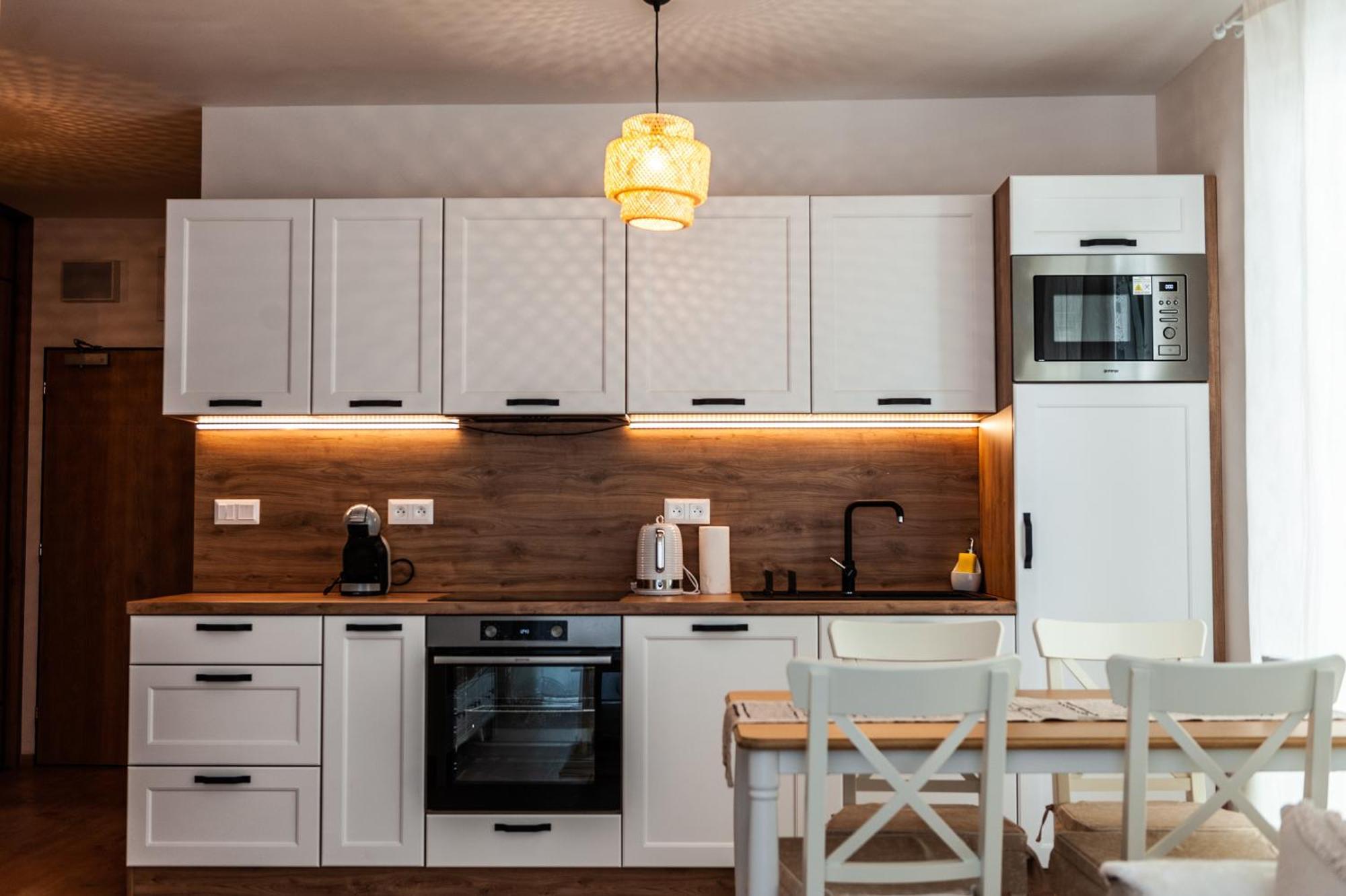 Apartmany Besen Bešeňová Zewnętrze zdjęcie