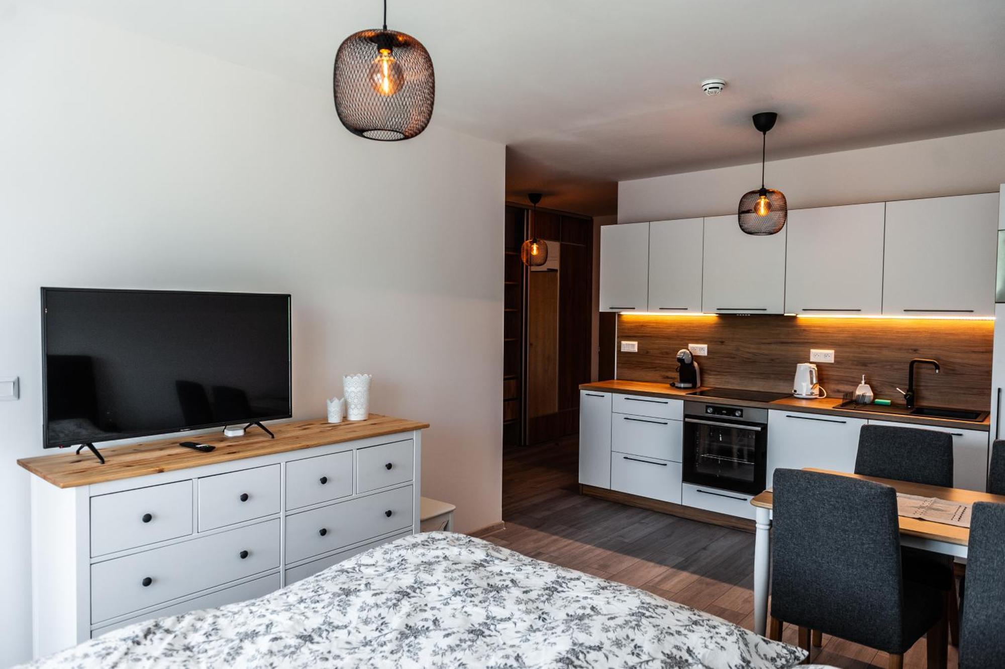 Apartmany Besen Bešeňová Zewnętrze zdjęcie