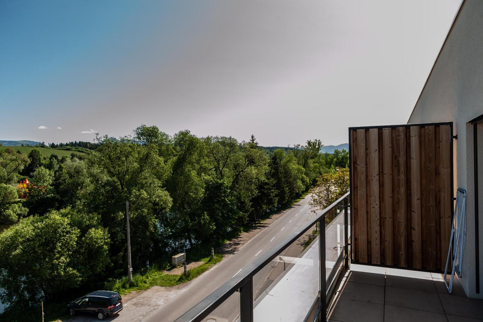Apartmany Besen Bešeňová Zewnętrze zdjęcie