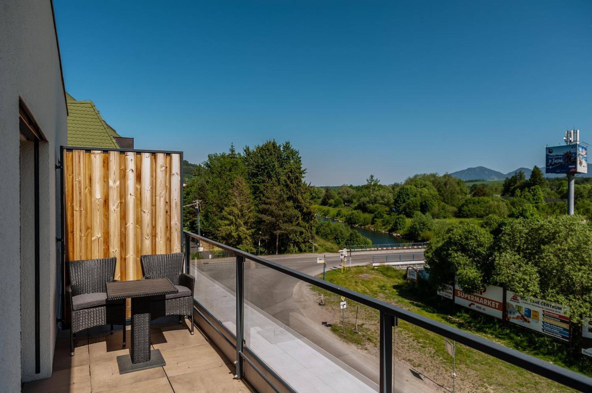 Apartmany Besen Bešeňová Zewnętrze zdjęcie